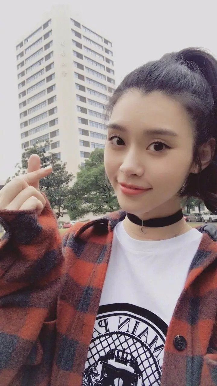 收藏了那么多显高方法，还是奚梦瑶这招最好用