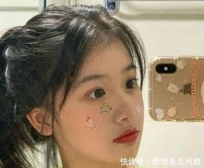 脸上:女孩脸上有这“3标志”,别再“披头散发”了,头发扎起来秒变校花