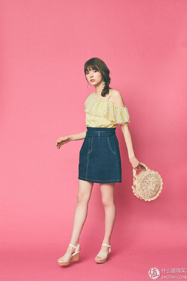 百搭又减龄,夏日牛仔裙必不可少