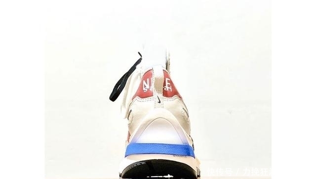  Nike■率先观赏 sacai x Nike Vaporwaffle 最新联名鞋款