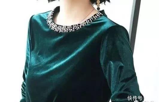【减龄】毛衣再多,不如一件“减龄”小衫,过年聚会穿,美的让人怦然心动