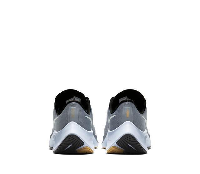  [受欢迎]最受欢迎的跑鞋之一！全新NikePegasus37众多配色曝光