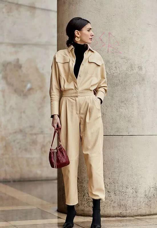  舒适：收起你的过膝靴，太拖沓！今年流行这3种“短靴”，时尚百搭又舒适