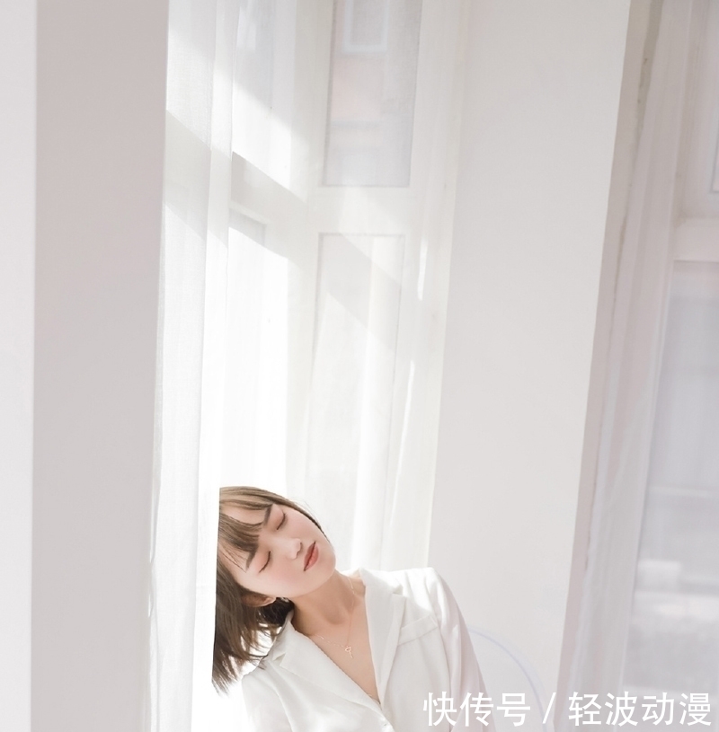  『写真』白嫩美女性感慵懒迷人居家私房写真