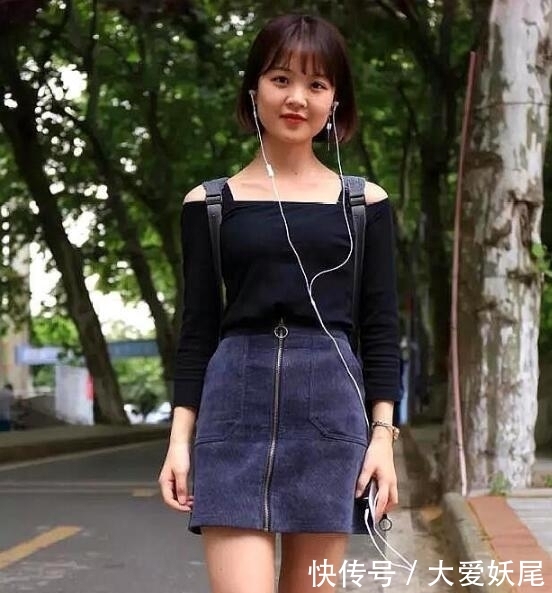 「入秋」街拍美图,入秋这样穿如何?一见倾心表情多