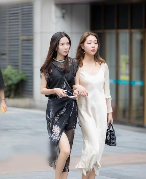  『大气』春季不知道怎么穿?试试下面这些搭配好的女装,款款大气上档次