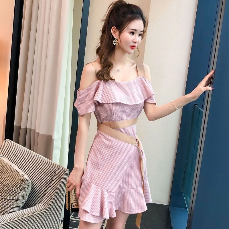 谁说微胖女人不好看?瞧下面姑娘穿“凉凉裙”，性感不暴露特迷人