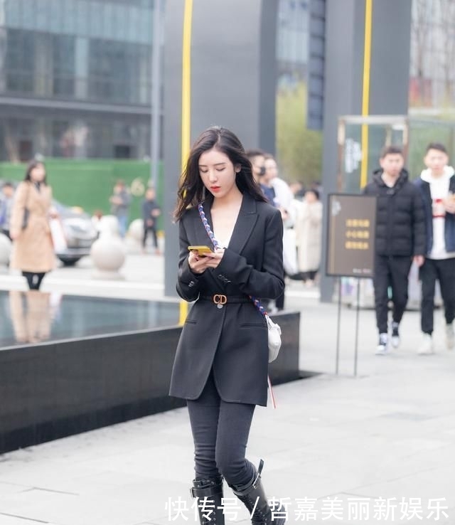  [西服搭配]美好3月怎么穿？一件小西服塑造百变造型，轻松穿出时髦范