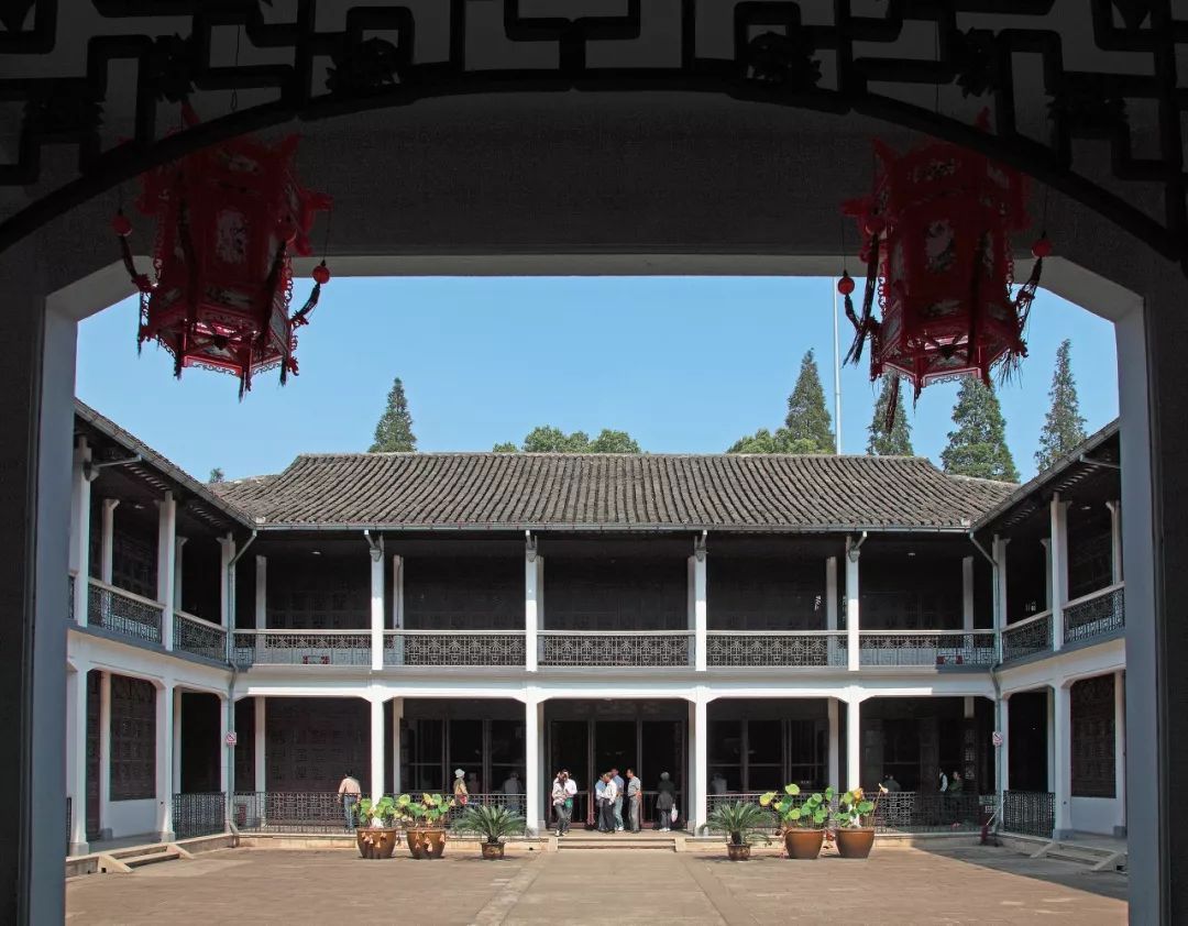 没有乌镇周庄盛名，它是中国第一座被列入世界文化遗产的江南小镇