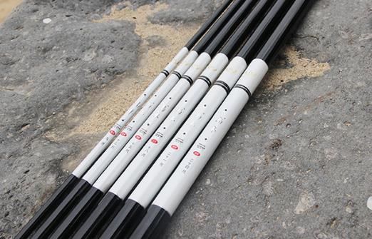 越来越多人不用传统鱼竿了，义乌造新型鱼竿已上市，钓大鱼贼厉害