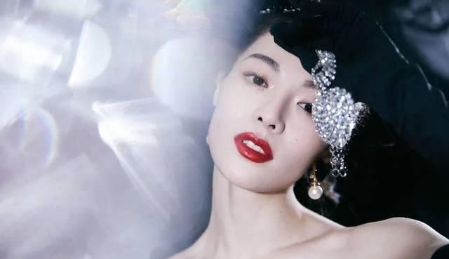  「高度」惊艳中国妆火了！学会这款妆，今年抢先美出新高度！