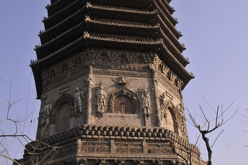 中国第一斜塔：地震炮轰都不倒，堪称一绝，最重要的是还不要门票