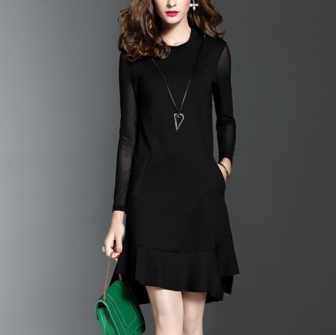 我承认:这款秋裙是贵了点，但令人一见难忘，特别是60后穿