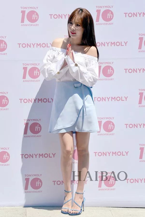 什么| 因跳舞“露骨”惹争议?性感妖精泫雅在台下其实是这样…