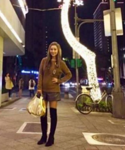 穿得这么时尚,你能看出来是61岁的奶奶吗?