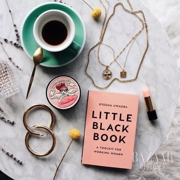 好闺蜜的钱币项链爆红 我也默默加进了购物车里！