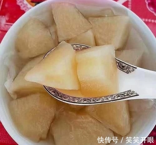  #女人#银耳和它一起煮，女人常吃，色斑不见了，皱纹也减少了