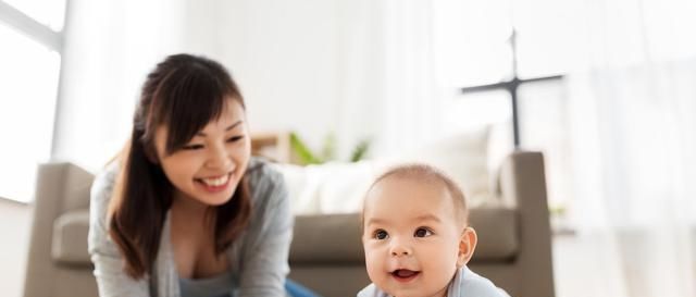 七个月宝宝有这些表现,说明孩子发育很好且聪