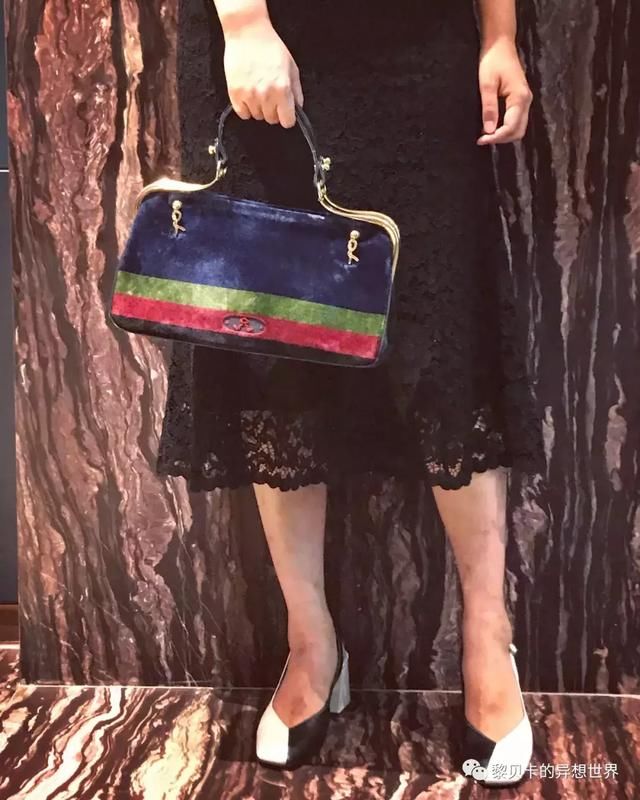 这些千元级美貌包包到底有什么魅力，让她们天天都想背！