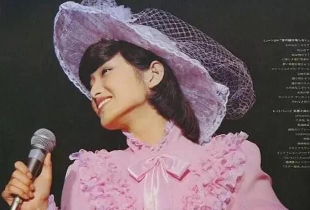 【山口百惠】山口百惠隐退后嫁给三浦友和，他们现在过得怎么样？