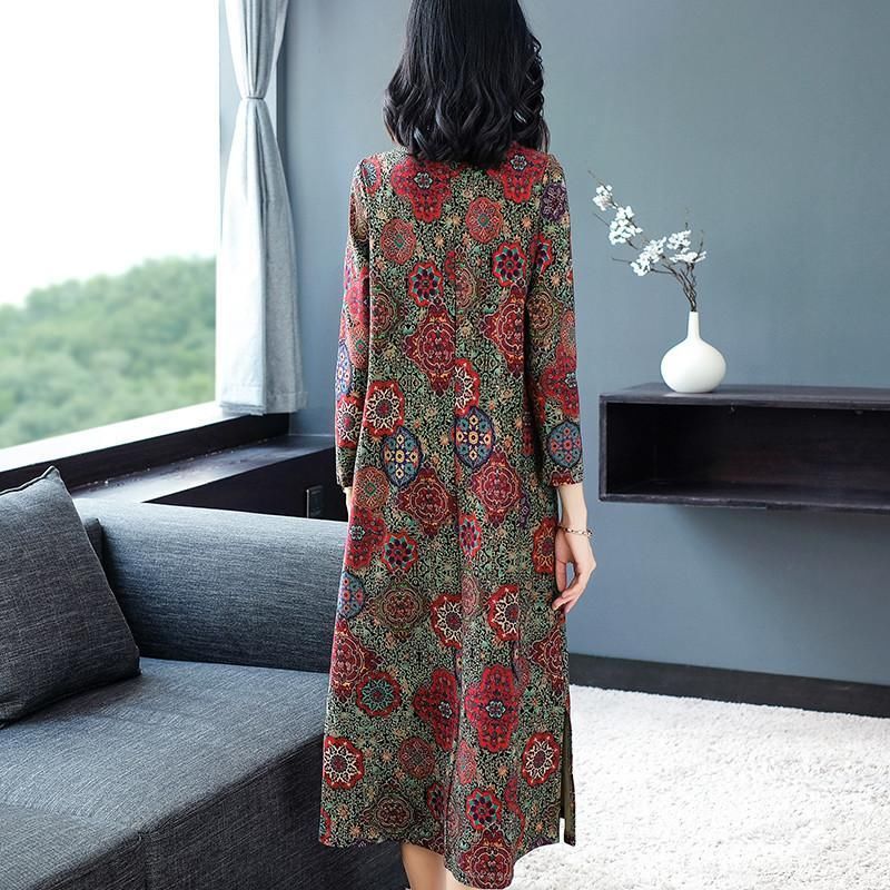 女人再瘦，也别穿紧身裤!试试这“新鲜出炉”的秋裙，美嫩美嫩的