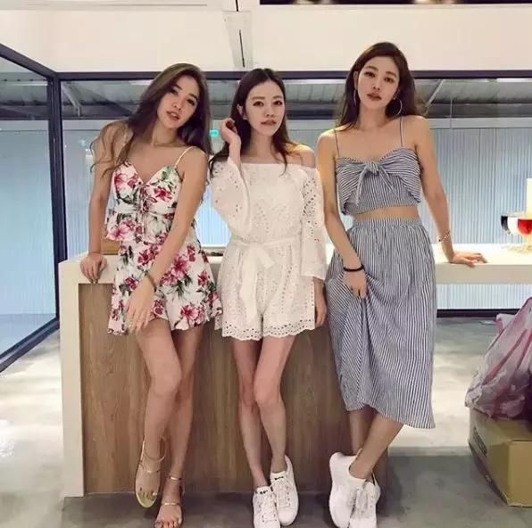 42岁冻龄“阿姨”颜值吊打未成年，“美少女”究竟吃了什么仙丹？