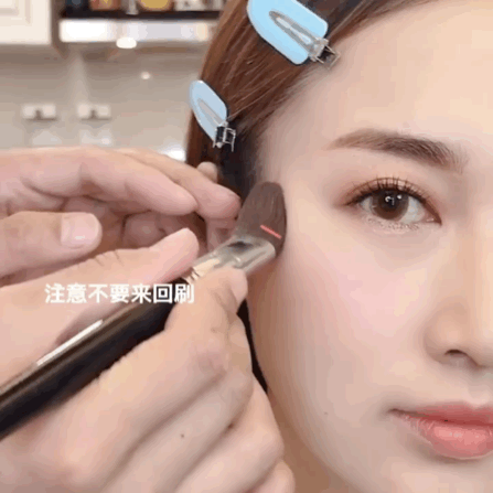  『颧骨』什么脸型就画什么腮红，堪比整容