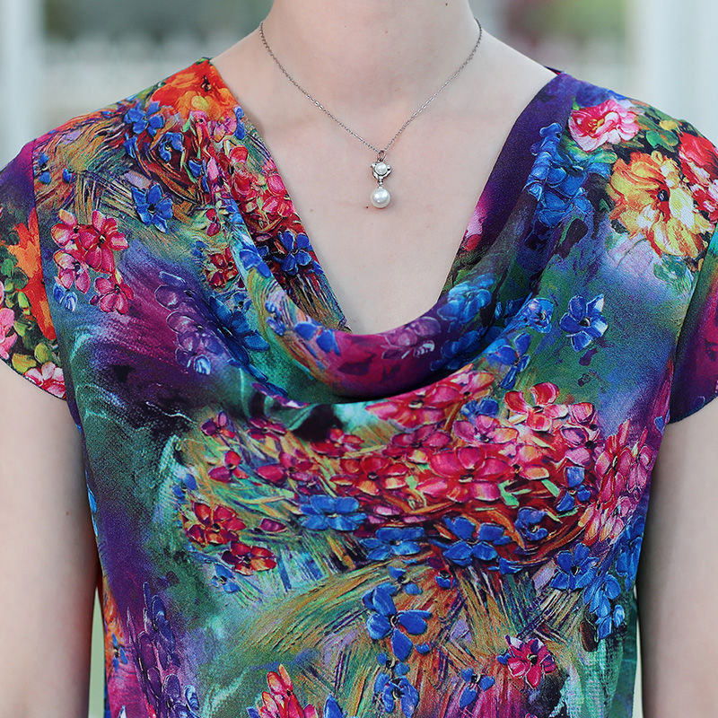 秋后早晚凉，尽量少穿裙，多穿这样的“阔腿裤”套装，美到飞