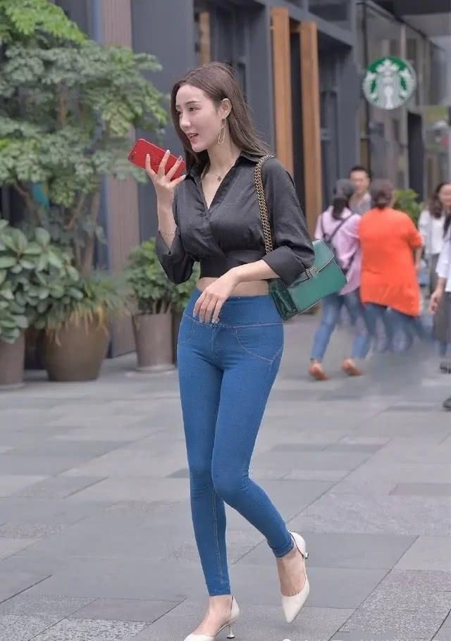  夏季|有了高跟鞋，牛仔裤更是如虎添翼，怎么搭都显瘦又体面！