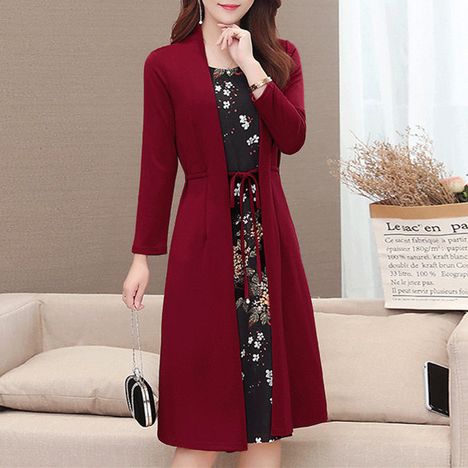 今年秋天阔腿裤不流行了，8月刚上新的秋裙，妈妈穿洋气又美嫩