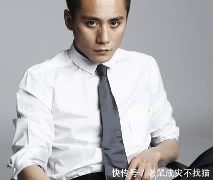 『生活』刘烨为照顾患病妻子三年没接戏,如今妻子容颜老去他仍不离不弃!