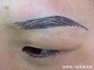  『纹眉』纹眉师为啥不给自己纹眉看完这几点，网友直呼再也不纹眉了