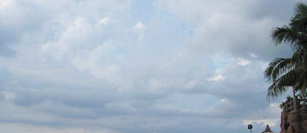 我国正在“消失”的2个地方，一个人口流失严重，一个快要被吞没