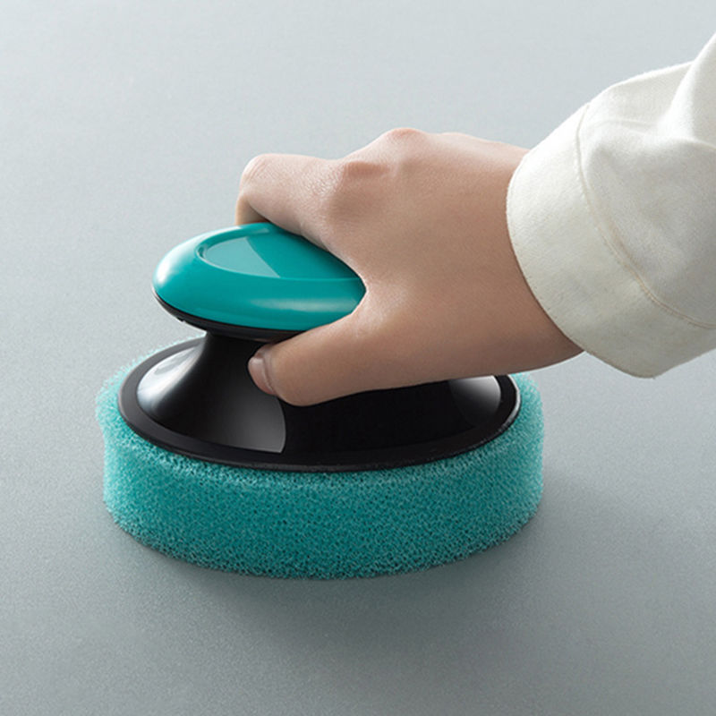 老婆好厉害，有点圆润的脸型烫短发和连衣裙，气色好到发光，真美