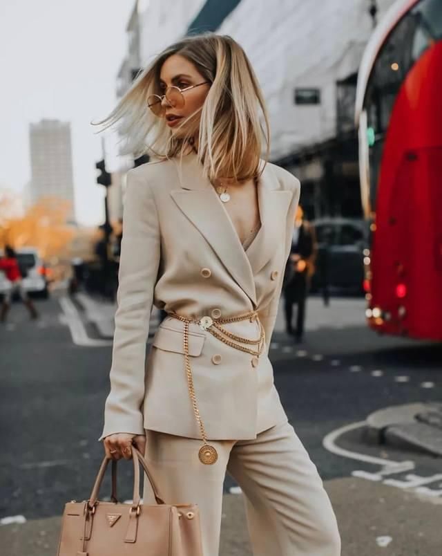  【出不一样】优雅，西装的高级穿法！