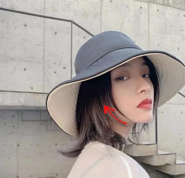  「美爆」还在撑太阳伞啊?“美爆了”的遮阳帽,不仅防晒还能提高回头率