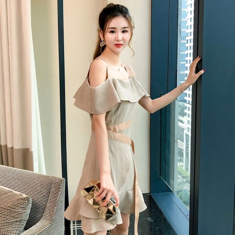 谁说微胖女人不好看?瞧下面姑娘穿“凉凉裙”，性感不暴露特迷人