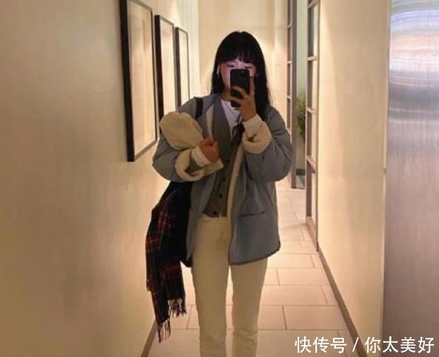  带着几分@别纠结搭什么裙子？换它时髦指数飙升