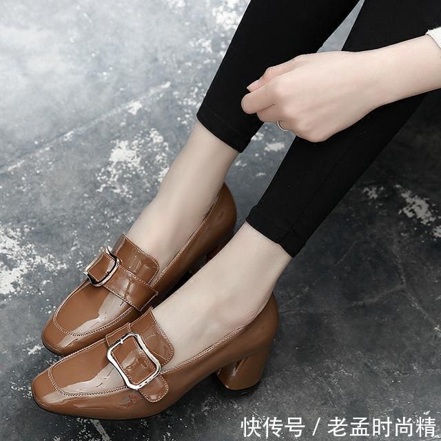  【女人】美丽舒适粗跟鞋，让女人大气显高走得稳