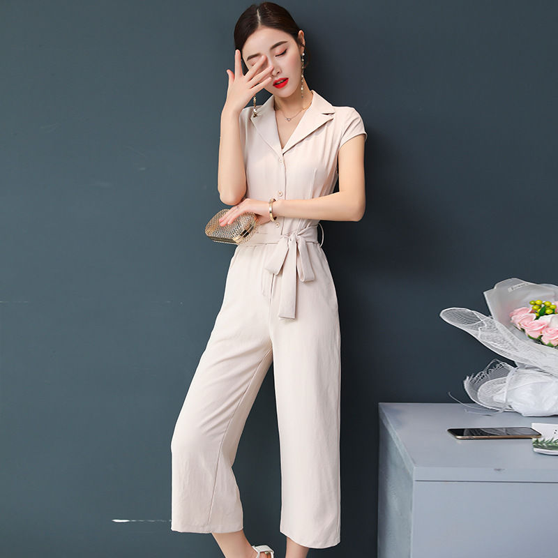 连体裤改革了,穿脱特方便,洋气又显腿长