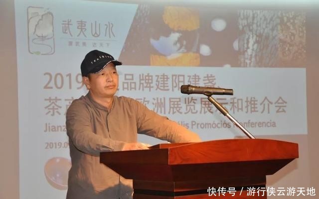  「自然而然」崇尚自然而然的传承——访国家一级技师黎跃龙