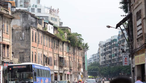 中国最不给力“经济特区”，跟深圳一起设立，如今人才往广深发展