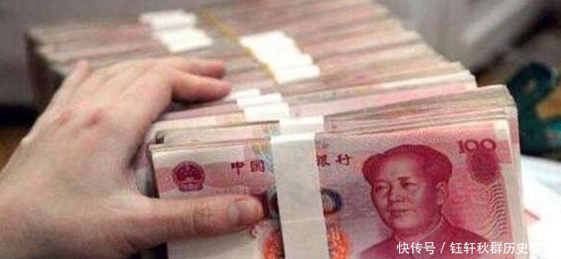 1万块人民币等于40万亿津巴布韦币,在非洲