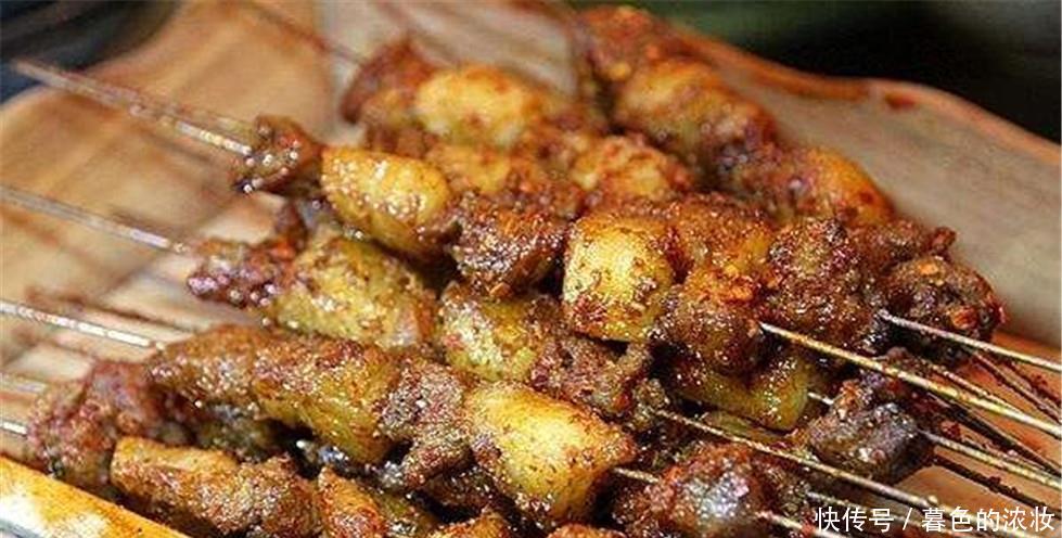  都行：假如送你高档口红，但前提是一年不吃这4种肉，女生一辈子都行