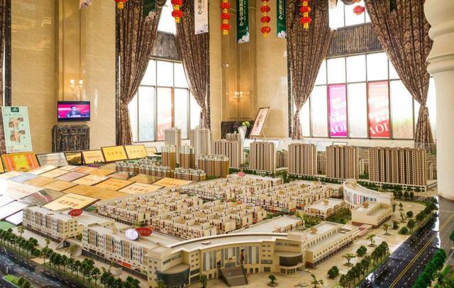 为什么有些开发商在楼盘卖完后，会把售楼中心拆掉？可算知道了