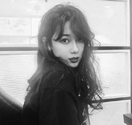  辨别■通过发型辨别渣女...这是什么沙雕啊？