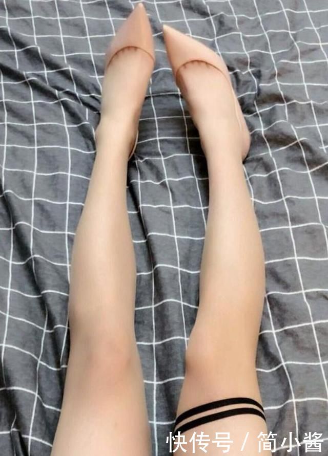 会穿尖头鞋的女人更美丽，轻松穿出淑女范