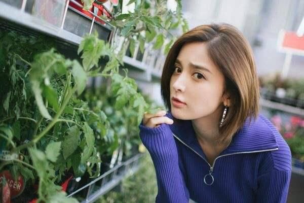 佟丽娅、赵丽颖、高圆圆、娜扎都在留短发，谁最美？