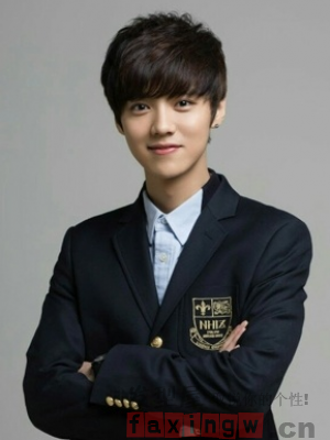 网红短发缔造男神时尚个性