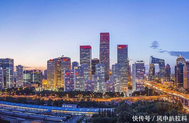  [广深]中国最新一线城市评选北上广深仅上榜两个，成都与上海并